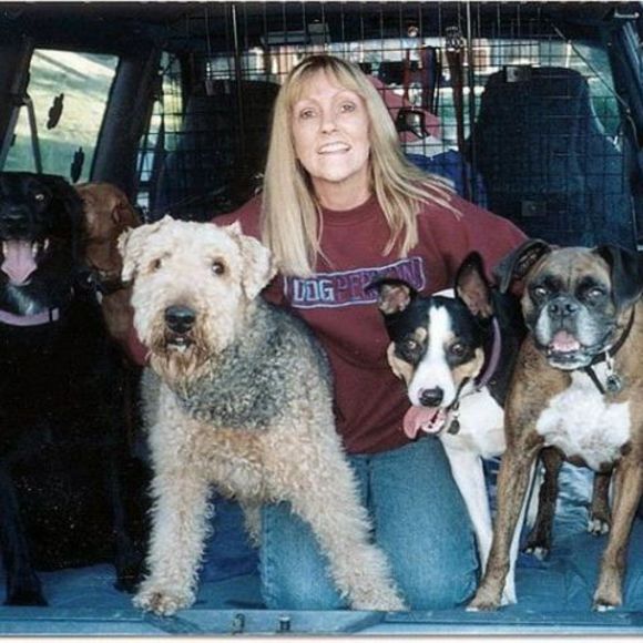 Meet your Posher, Kay - Picture 1 of 1